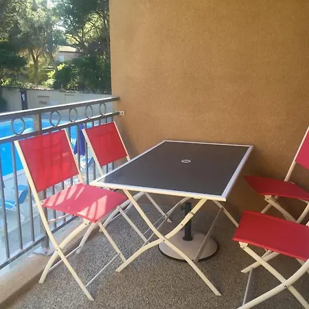 Les Appartements De La Marina Sanary-sur-Mer Exterior foto