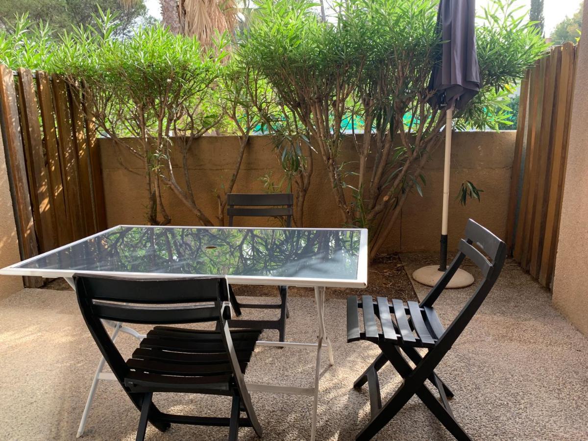 De La Marina Apartment *